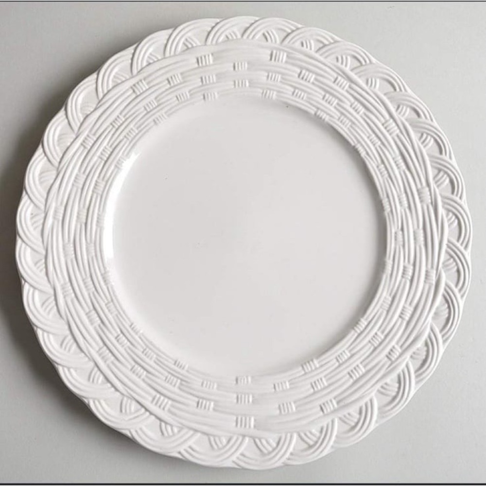 Mikasa Flower Basket White 12" dinner plate set of 2